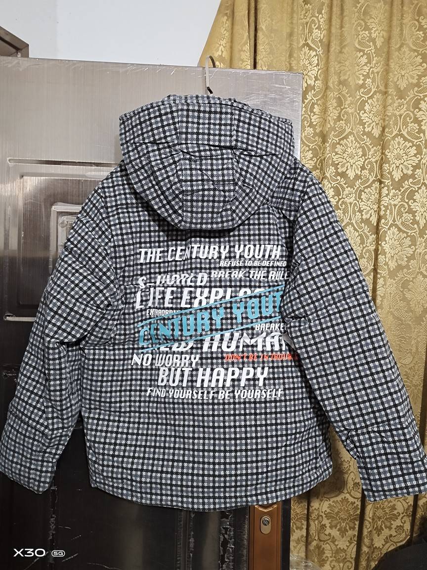 Mori family, 1241 men's grid -hooded down jacket