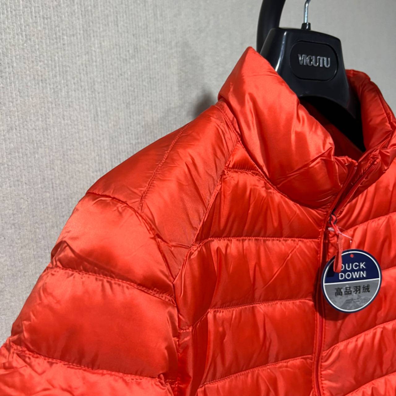 Standing collar white duck down orange red lightweight warm down jacket