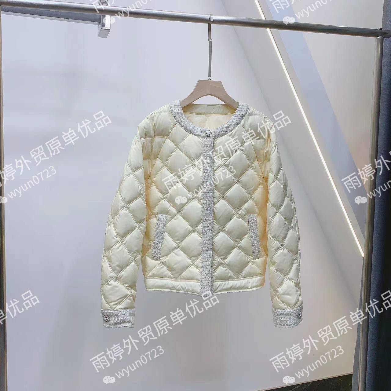 23 years of winter model South Korea's original single light -thin down jacket without neckline short diamond shape is not fat and good match