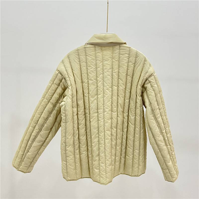 A bit interesting down jacket!Nordic niche