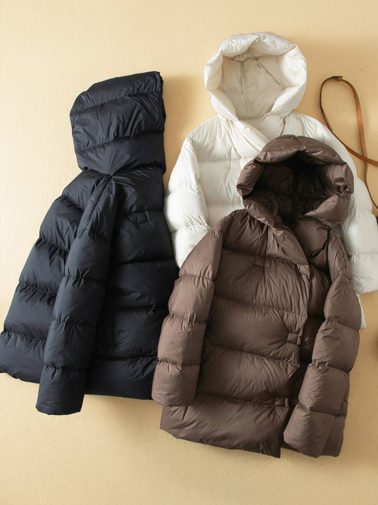 Fashionable Slender high velvet volume short hooded down jacket