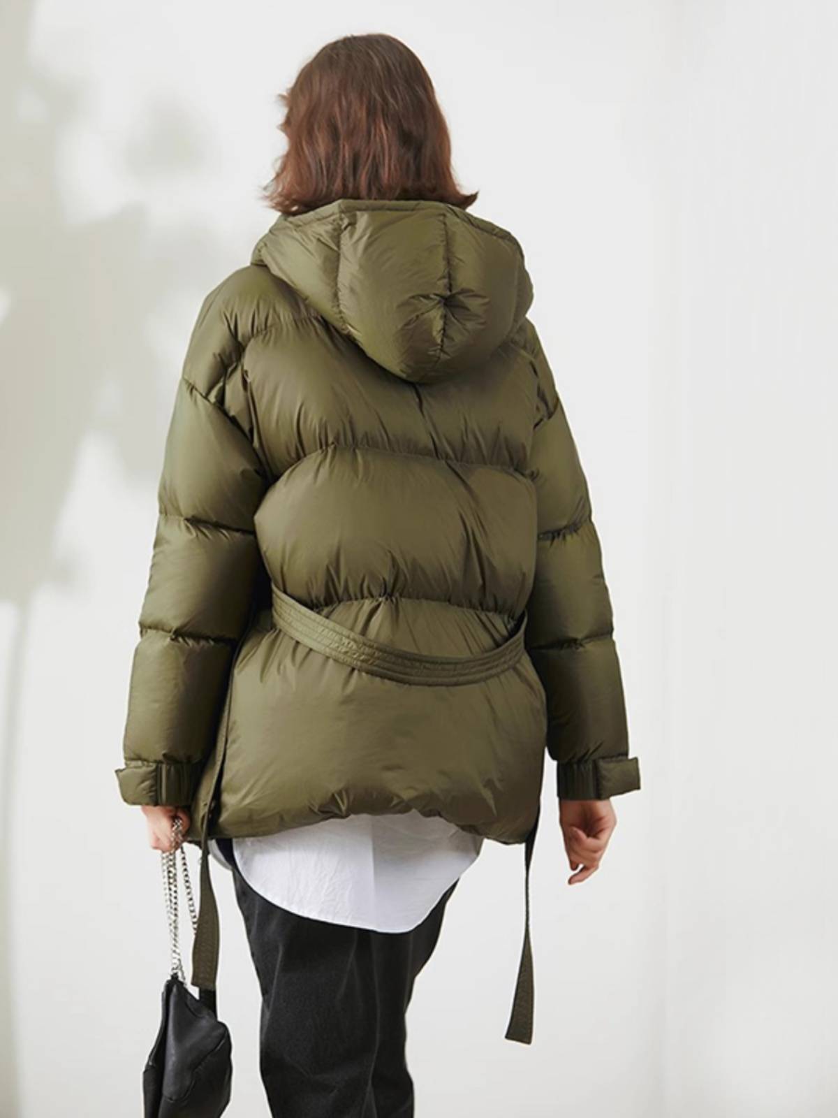 White duck down thickened and warm hooded down jacket jacket