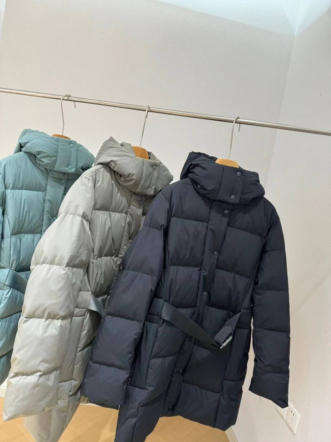 Lulu family duck down mid -length waist down jacket