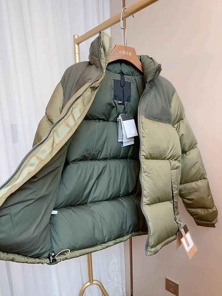 Leisure short stand -up collar fluffy thick solid down jacket