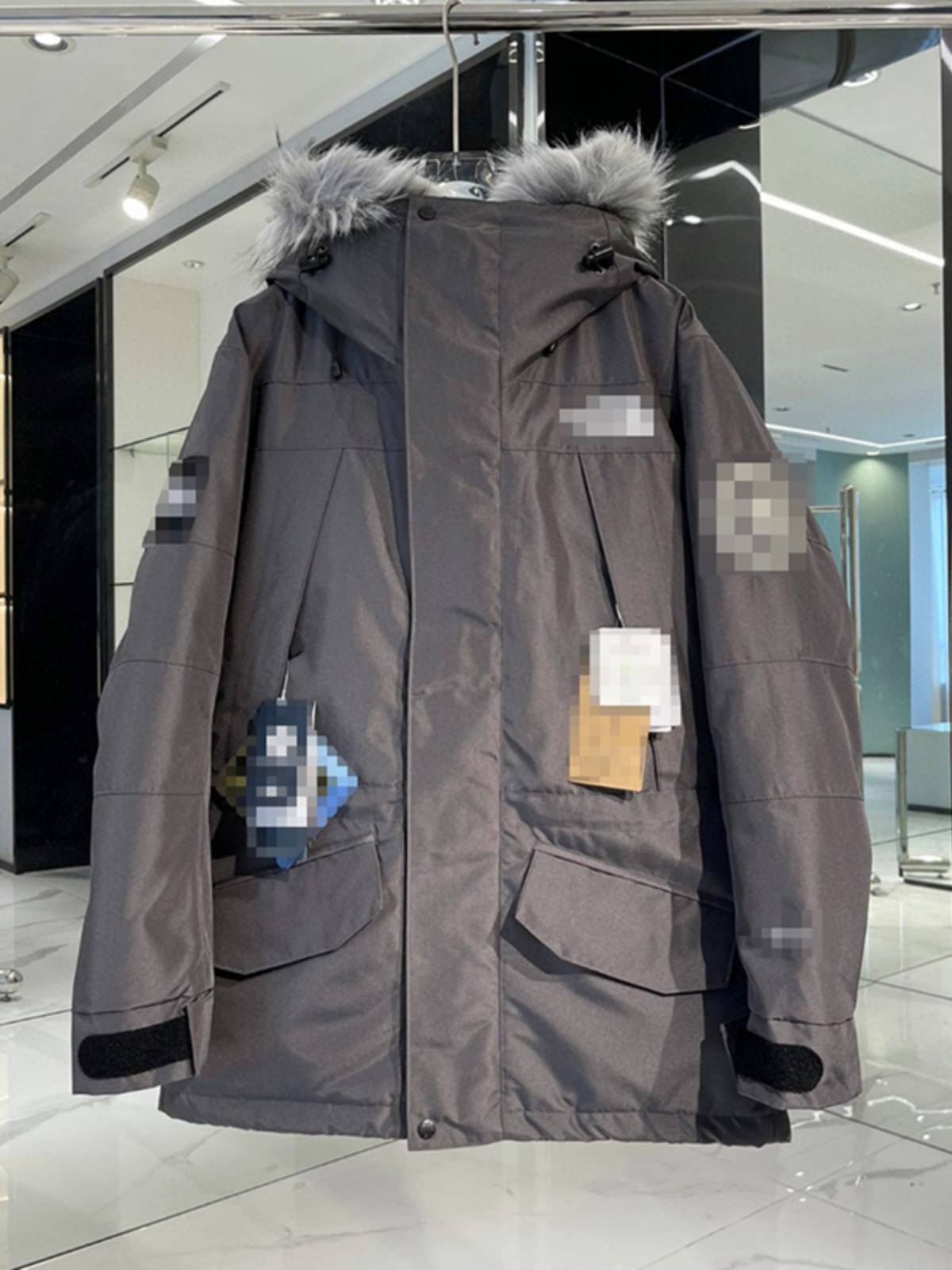 Outdoor worker faction overcomes GORE-TEX windproof waterproof and warm down jacket
