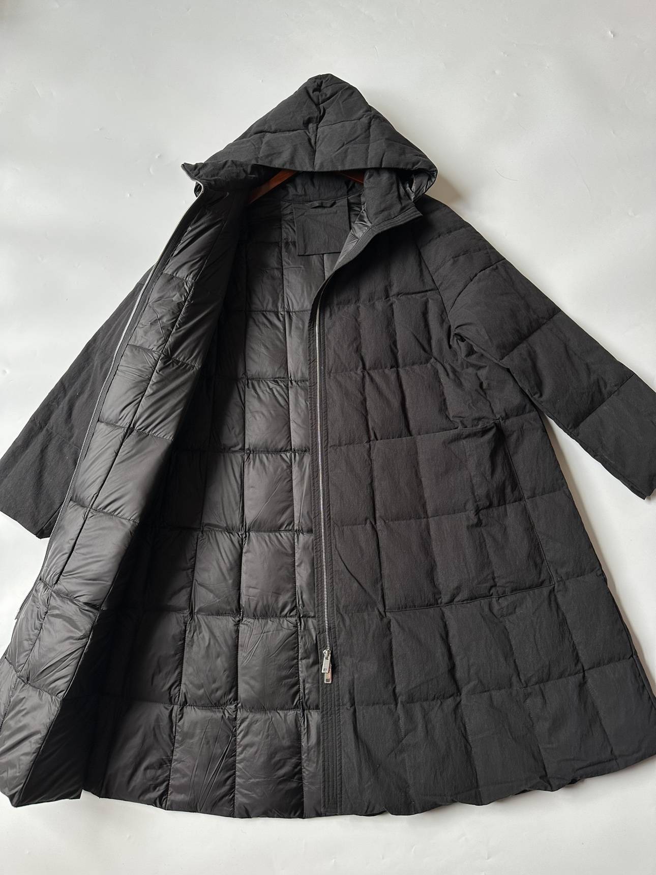 Walking quilts, warm heart nests, meaning J series, white goose velvet long -sleeved down jacket in the long girl.