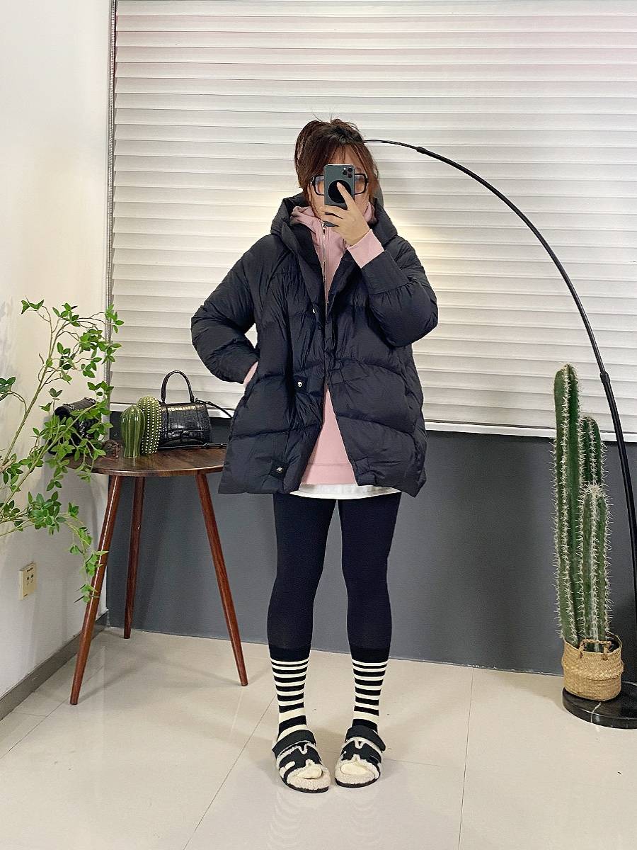 European goods are loose design with hat goose velvet size