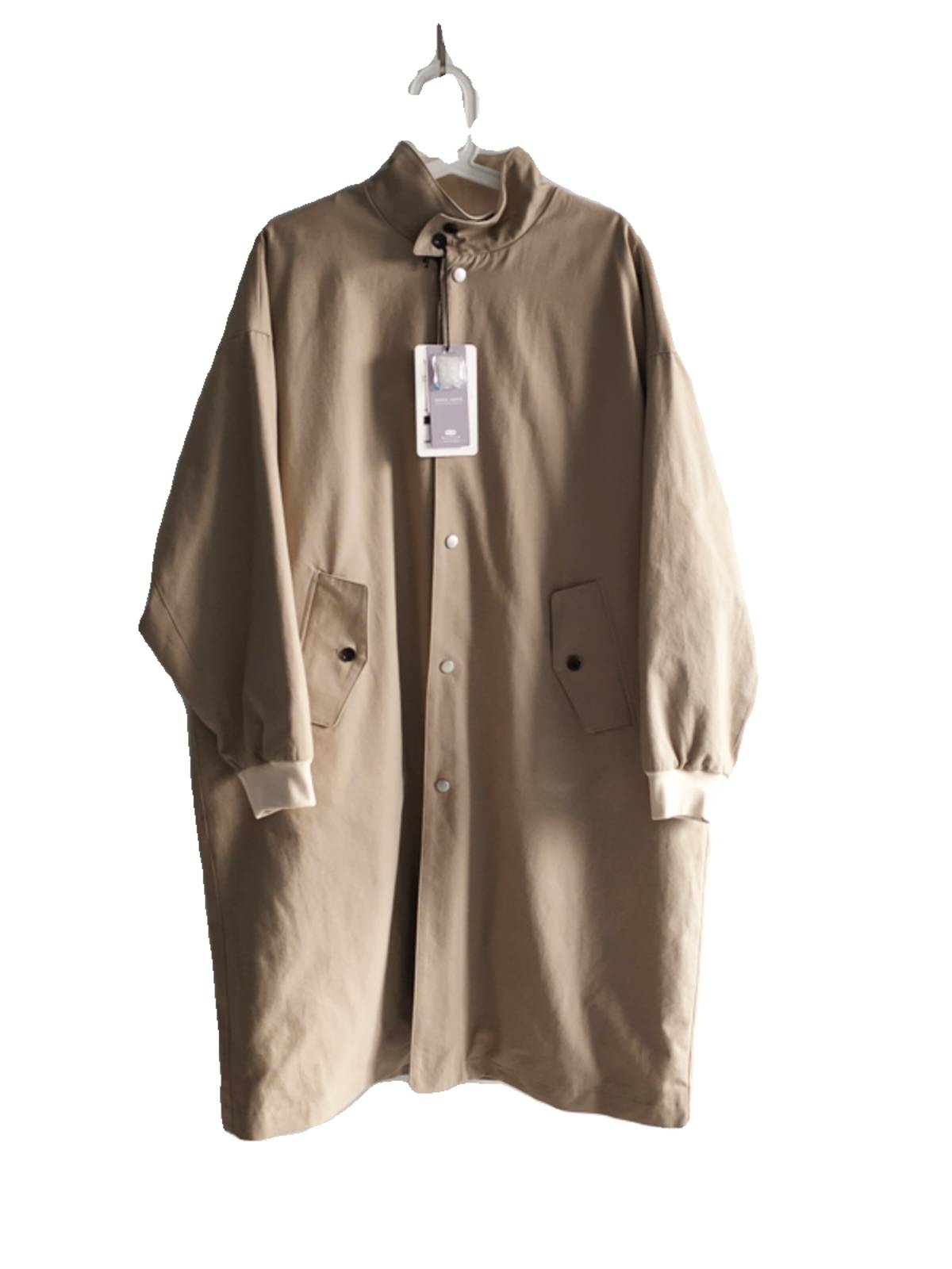 Standing collar silhouette white goose velvet Pattle worker installed down jacket