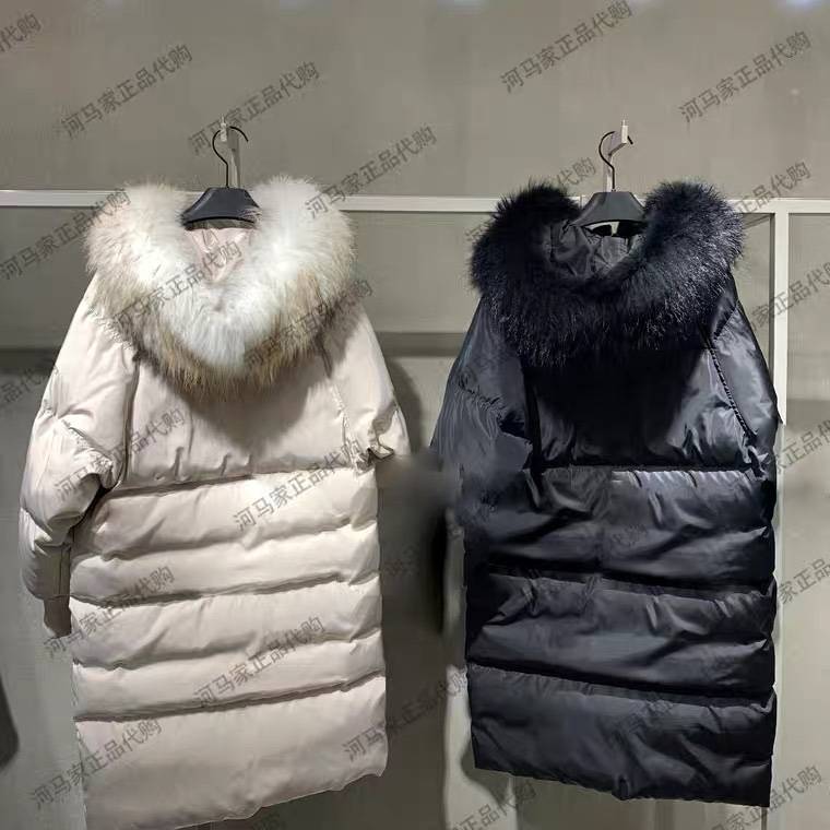 Hundreds of good down jackets, mules, hair collar, hooded long models of removable