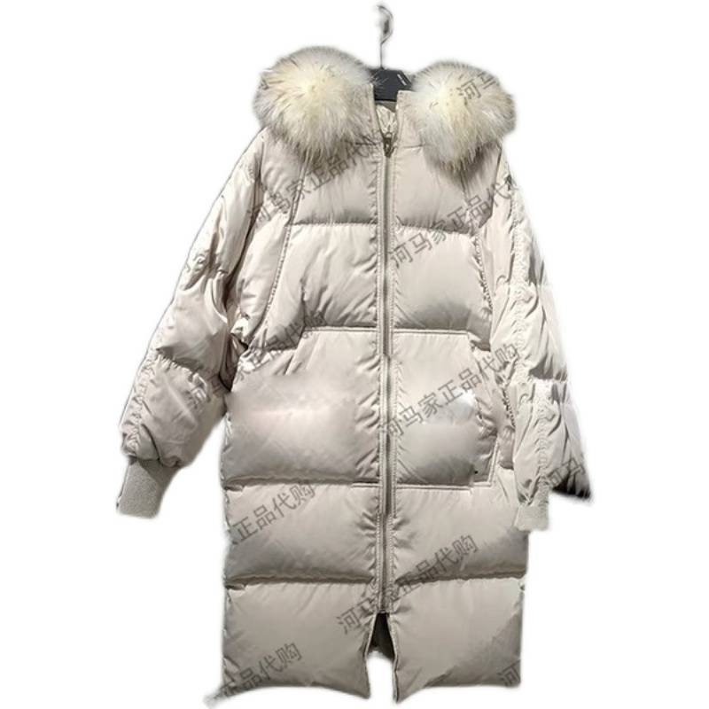 Hundreds of good down jackets, mules, hair collar, hooded long models of removable