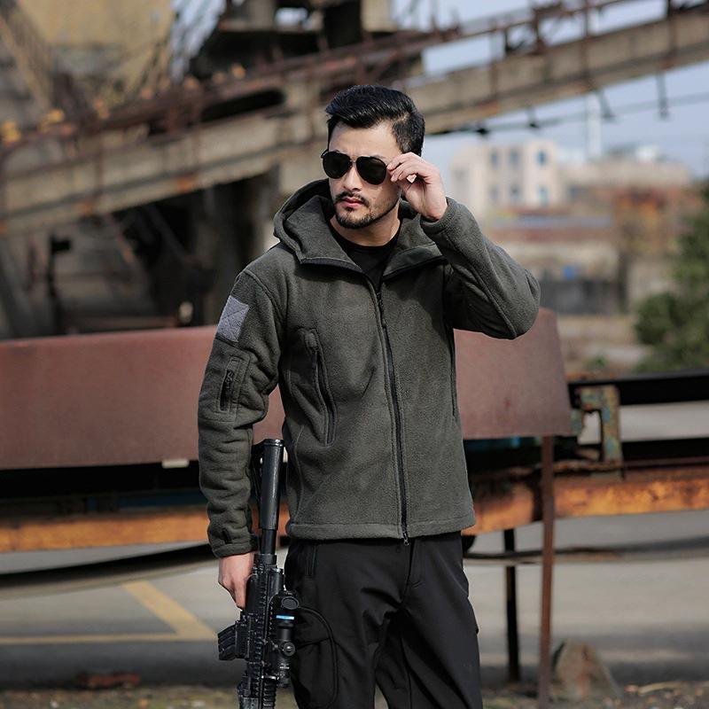 Wholesale Jackets For Men Winter Casual Jacket Sports Slip Pocket Hooded Solid Color Men's Zipper Outdoor Jacke Customization