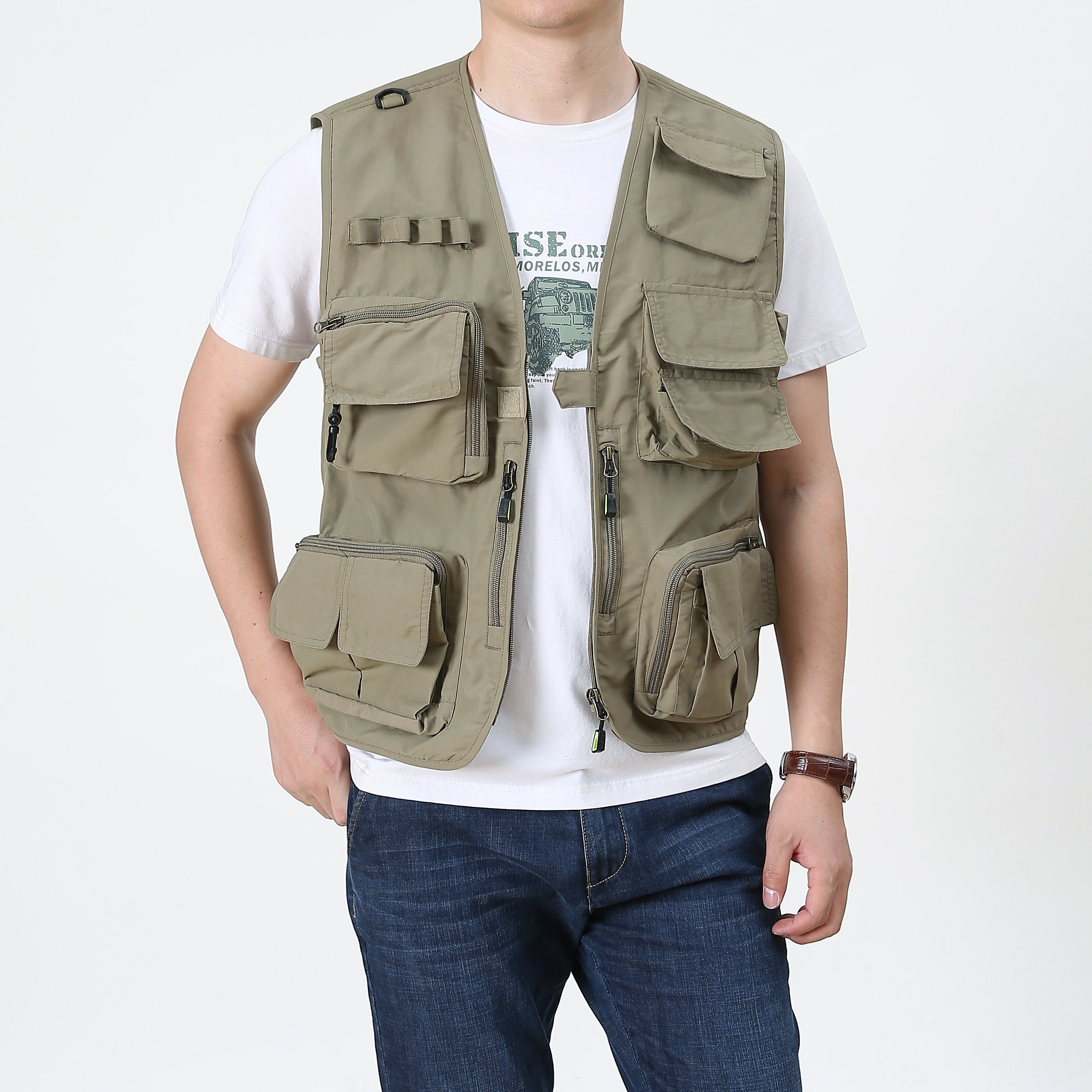 Wholesale Men's Tactical Vest Custom Multi-Pocket Woven Polyester Fabric for Casual Style Fishing Hiking Outdoor Utility Cargo