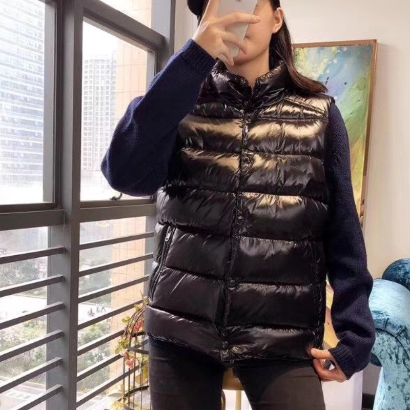 2024 New Men Spring Autumn Down Vest Jackets Men's Lightweight Packable Puffer Sleeveless Vest Coats