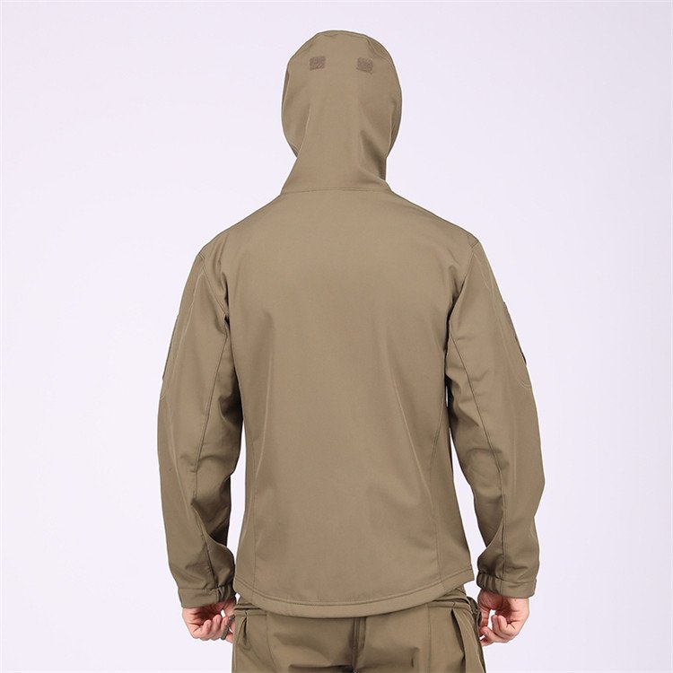 Green Outdoor Breathable Coat Hoodie Waterproof Camping Hunting Tactical softshell men Jacket