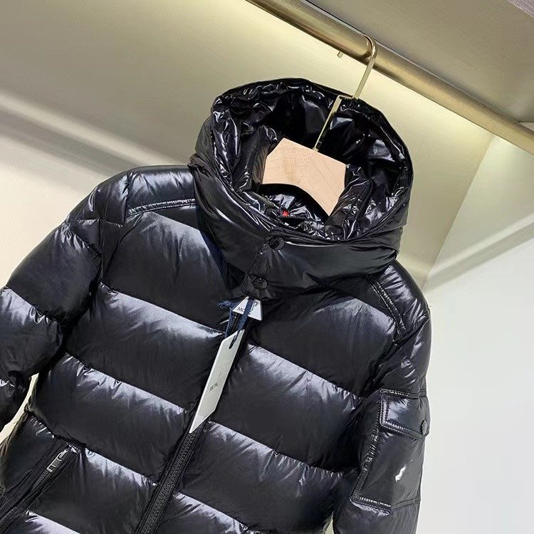 Fashion Designer Plus Size Warm Thickened Clothes Jacket For Men Hooded Windproof Men's Puffer Down Coats Overcoat With Pockets
