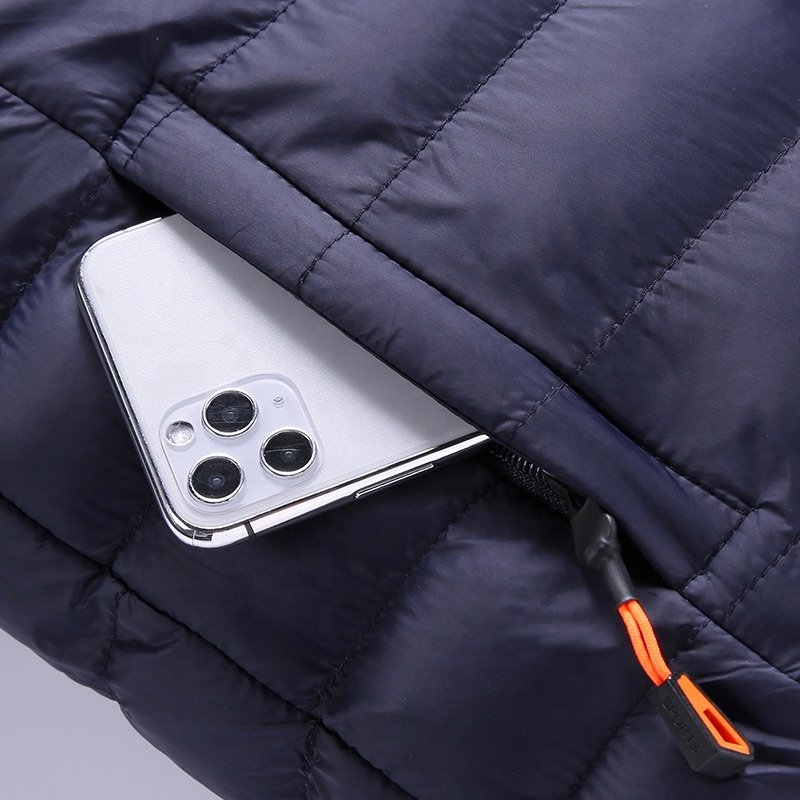 High quality unisex sportswear light weight zipper side zip pockets outwear down puffer jacket custom logo hooded men's jackets
