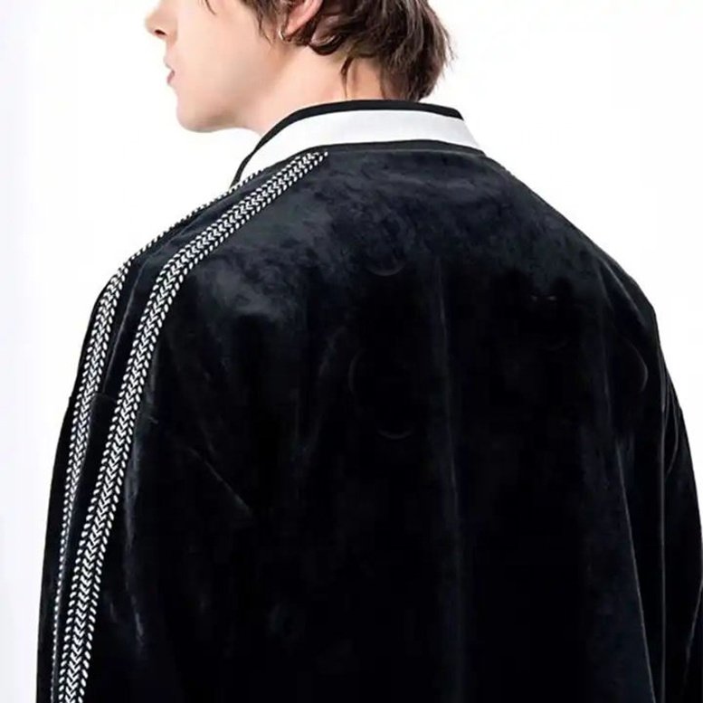 High quality contrast stitching baseball letter patched tape trim velvet fleece college custom bomber plus size jacket for men