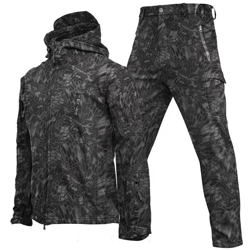 Men's Three-in-One Waterproof Shark Skin Soft Shell Winter Jacket Outdoor Hoodie Warm Windproof Breathable Solid Pattern Design