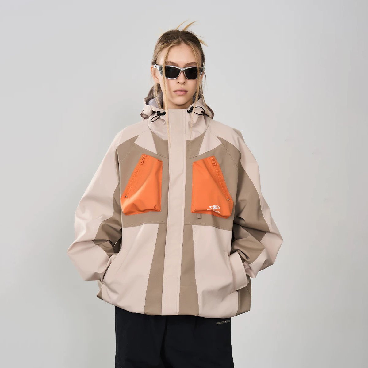 High quality new design stereoscopic pockets women windbreaker contrast color splicing full zipper bomber hooded men's jacket