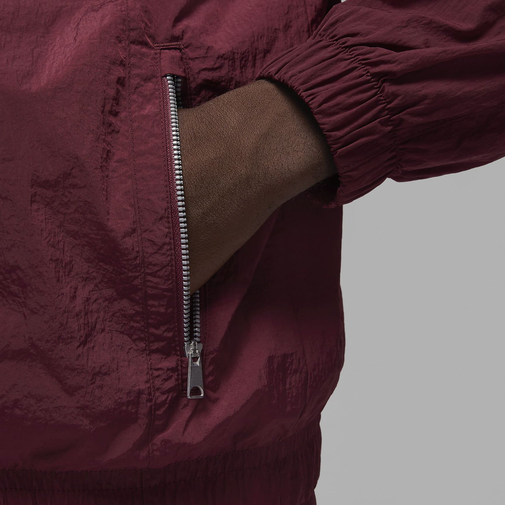 Men Waterproof Lightweight Polyester Nylon Custom WindBreaker TrackSuits Men Outdoor Windbreaker Men Suit