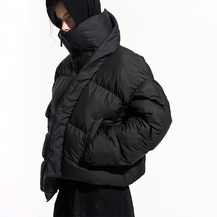 Custom Luxury Cold Winter Asymmetric Hem Water Proof Down Puffer Jacket for Men