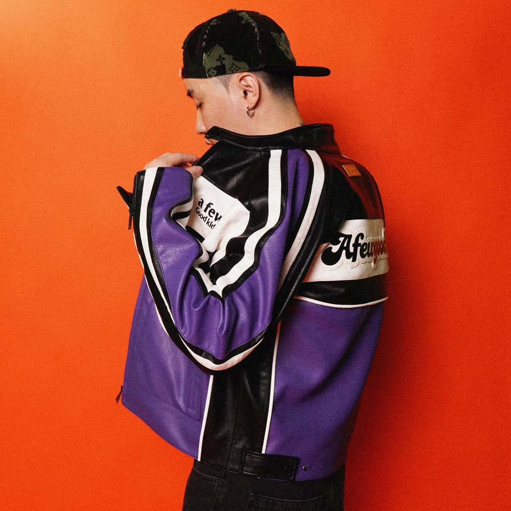 New Colorblock Leather Jacket Men's Stand Collar Embroidered Leather Jacket Motorcycle Riding Protective Jacket