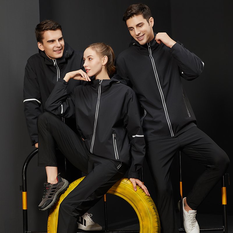 Plus Size Warm Softshell Men's Jacket Wind Breaker Custom Winter Jacket Men Winter Fleece Waterproof Outdoor Jacket For Men 2024