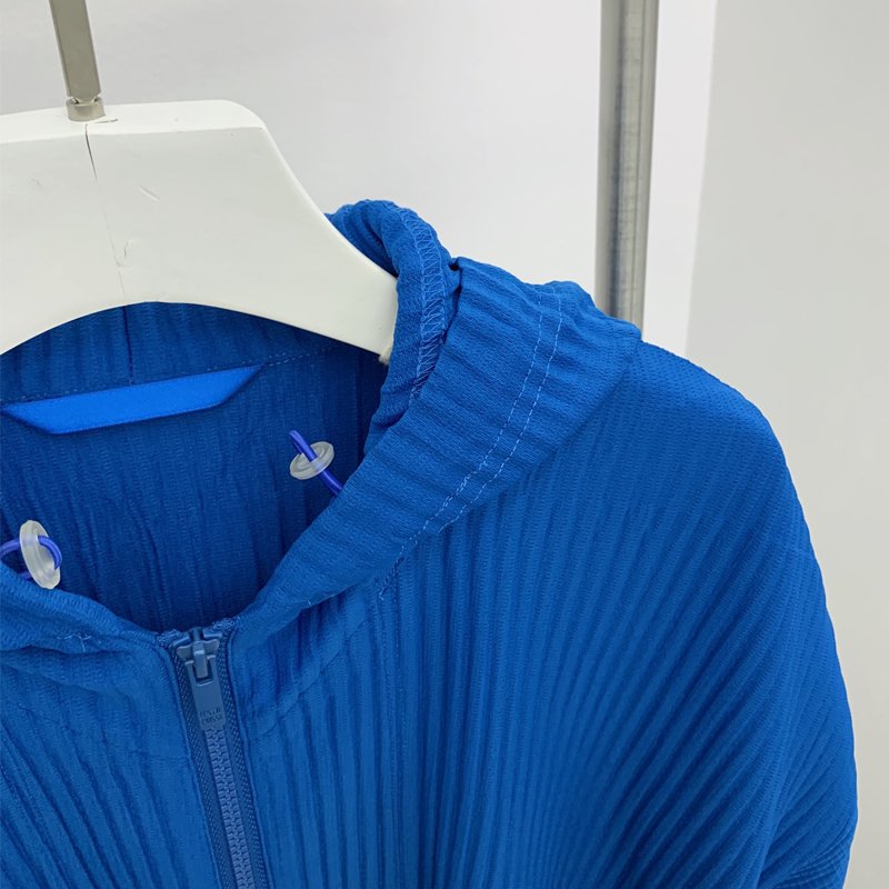 Hot Selling Men's Women's Casual Pleated Jacket Zipper Hood Long Loose Fit Spring Autumn Seasons Woven Fabric Printed Pattern