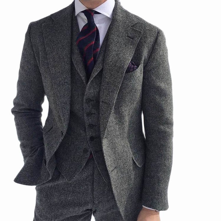 Navy Business suit for men 2022 Groom Wedding Tuxedos Groom Classic Peaked Lapel 2 Pcs Business Party Suits