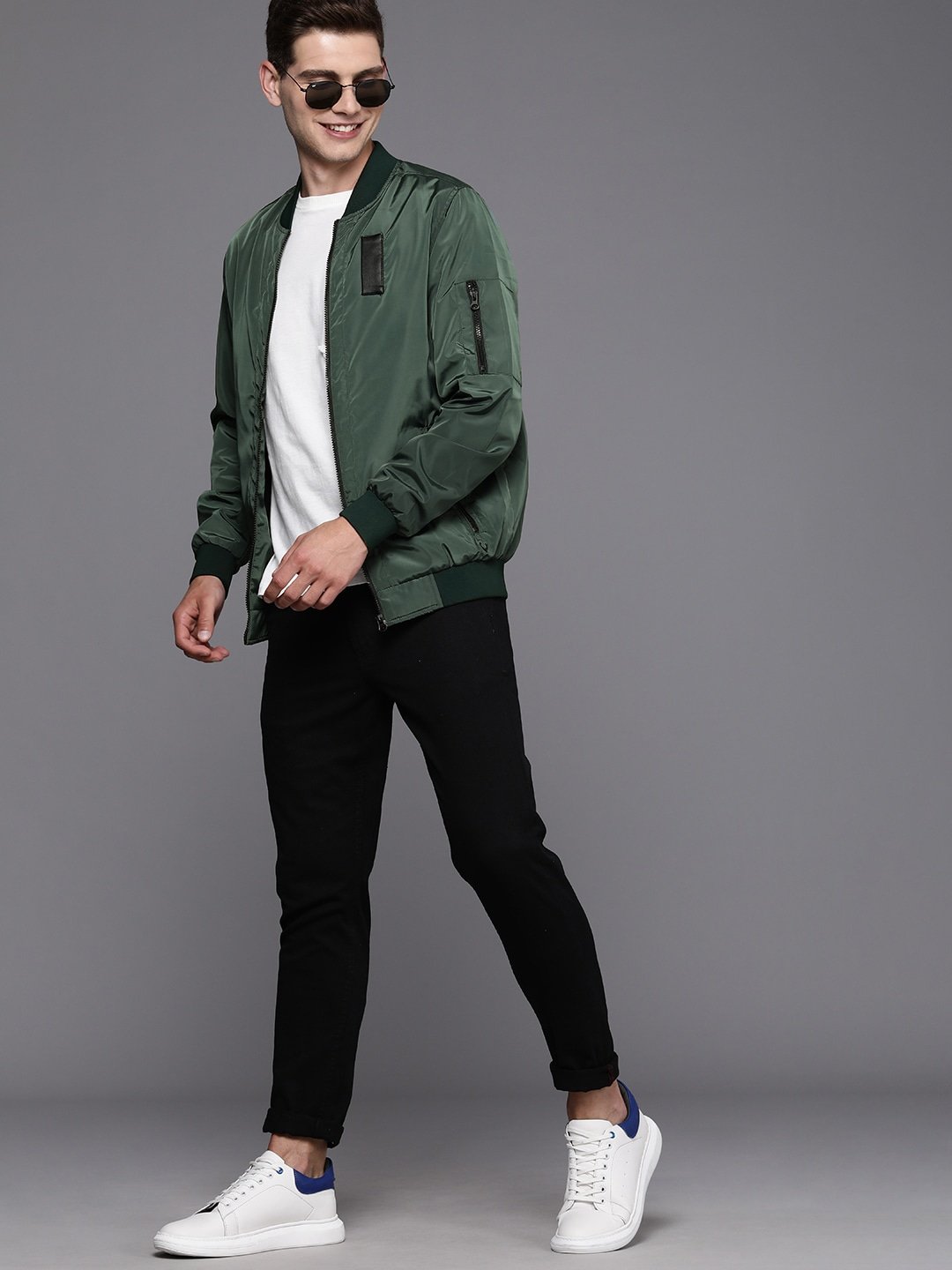 Wholesale Custom Winter Windbreaker Wholesale Men Plus Size Men's Jackets Plain Nylon Satin Bomber Men's Jackets