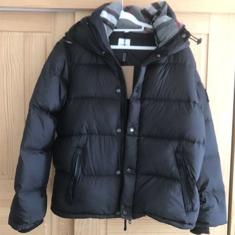 Men's Winter Down Coat Hooded Down Jacket Detachable Sleeve Puffer Jacket