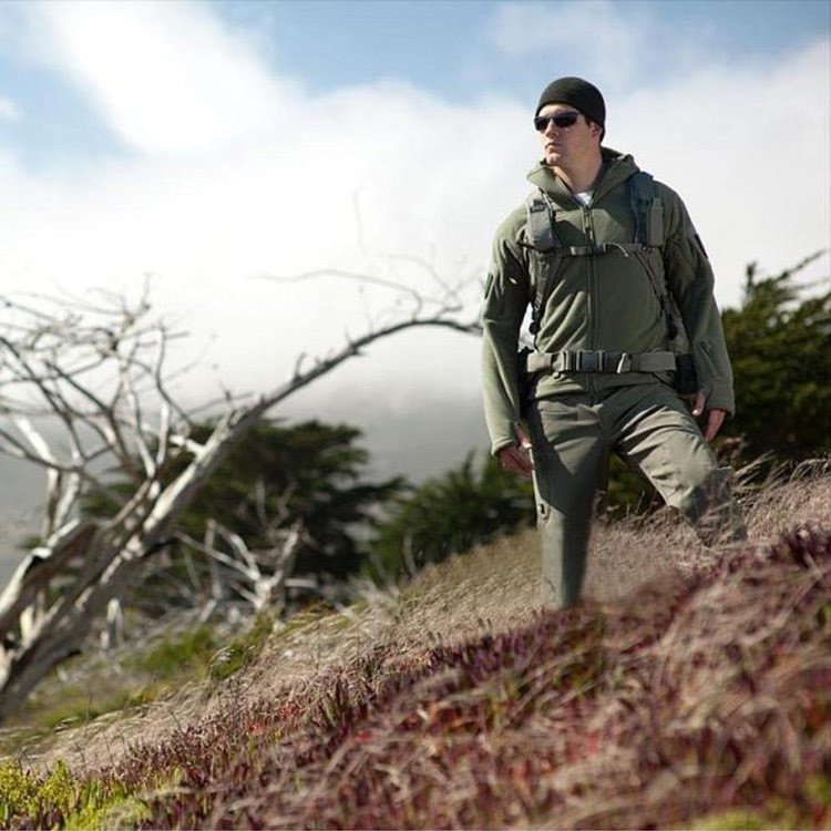 Custom softshell jacket army green man long sleeve winter polar fleece men's jacket with hood