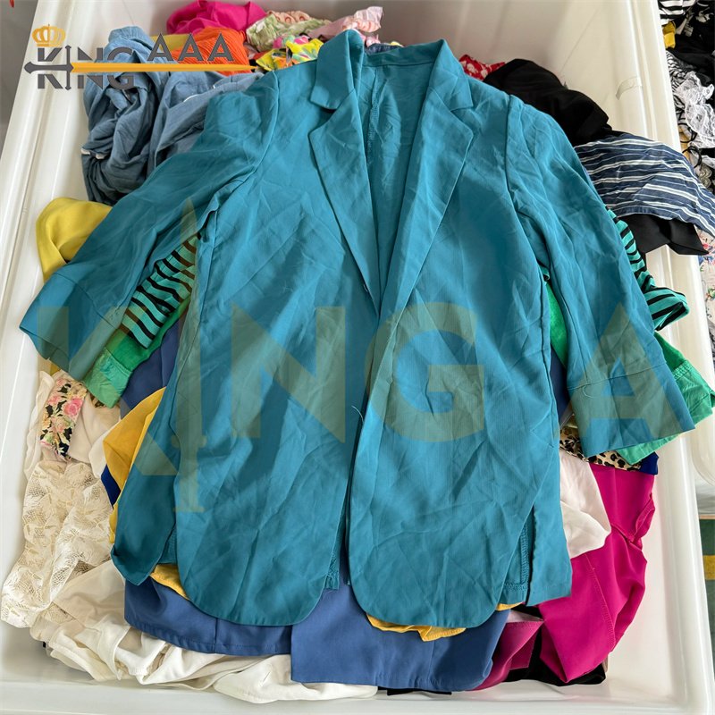 Second Hand Jacket Mixed Bales Container Women clothes Bales Used Clothes used varsity jacket
