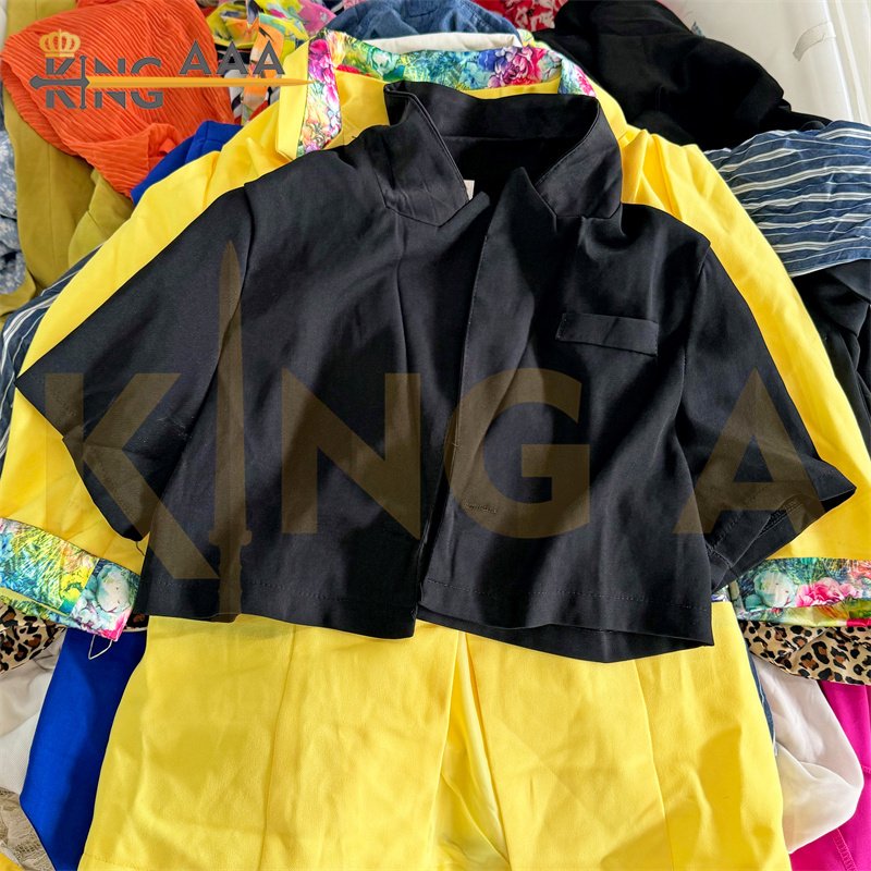 Second Hand Jacket Mixed Bales Container Women clothes Bales Used Clothes used varsity jacket