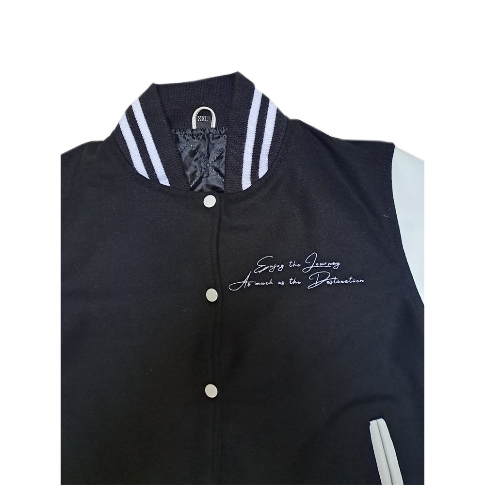 Good Quality Simple Full Black Varsity Jacket Men's Stylish Color Contrast Long Sleeves Simple Full Black Varsity Jacket