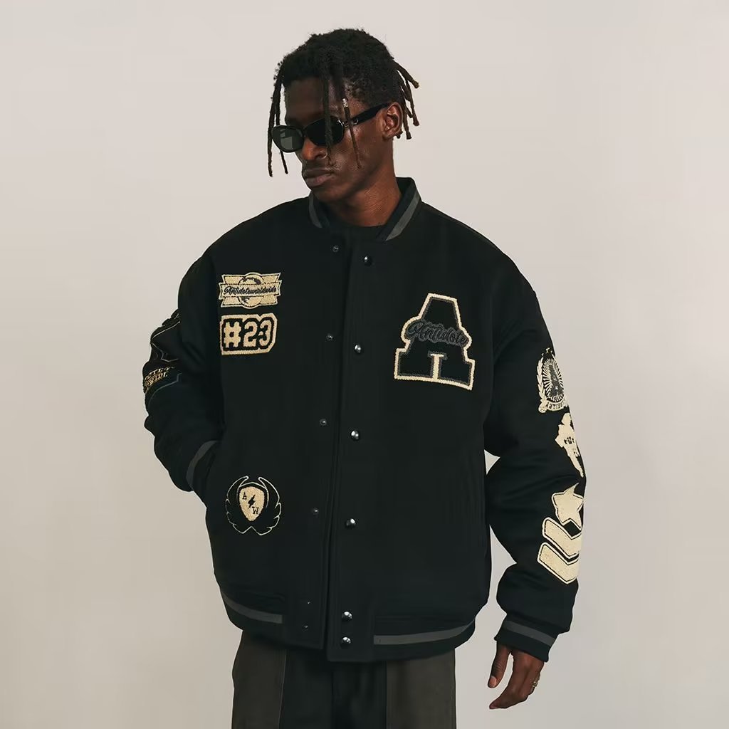 High Quality Men's Street Style Casual Stand Collar Baseball Jacket Winter Loose Embroidered Varsity Jacket For Men