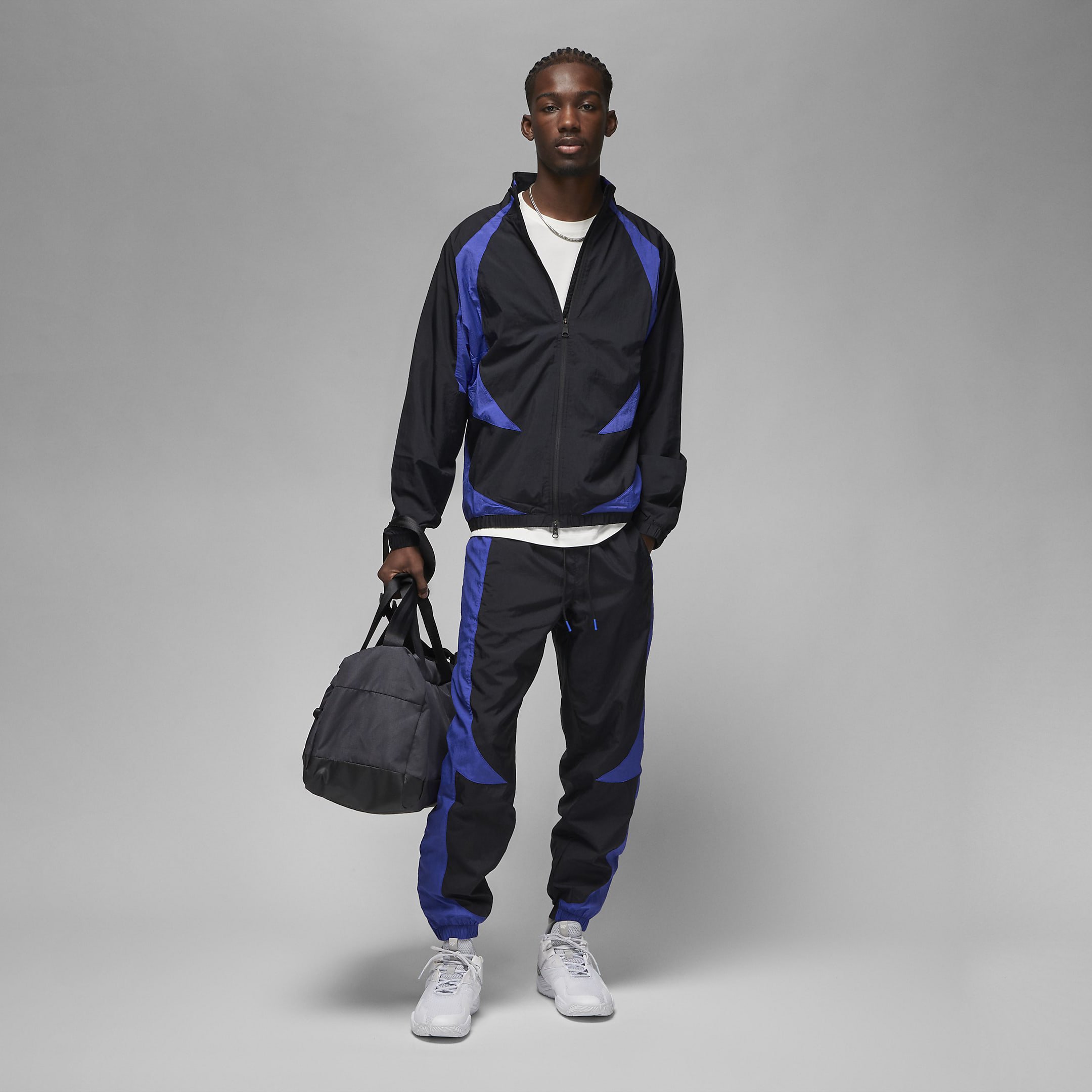 High Quality Custom Tracksuits Set Workout Windbreaker Suit For Men Wholesale Tracksuit Utility Waterproof Suit