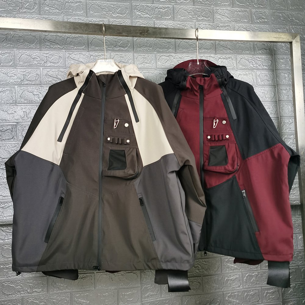 2024 Custom Waterproof Windproof Undermycar Style Armor Zipper men's Outdoor Jackets Wholesale