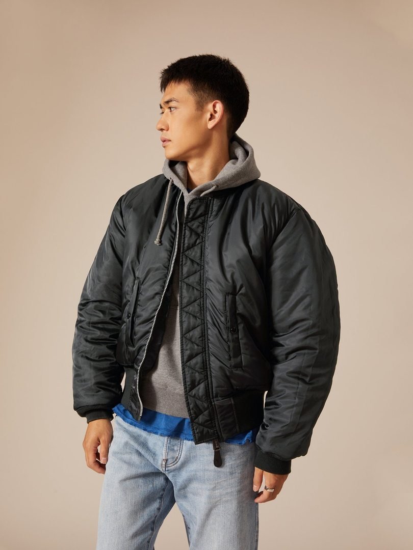 Men's Bomber Jacket with Sleeve Pocket custom wholesale price padded hooded New Design Black waterproof windproof winter jacket