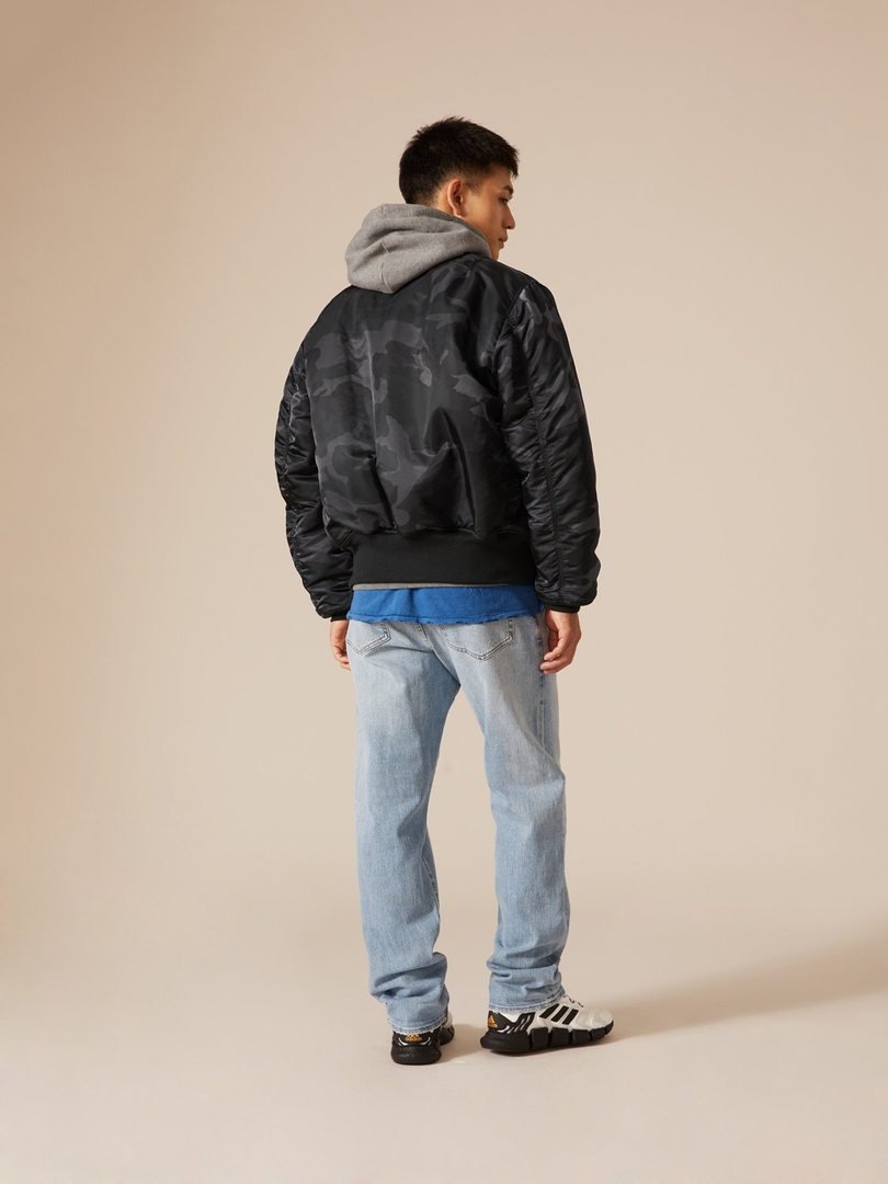 Men's Bomber Jacket with Sleeve Pocket custom wholesale price padded hooded New Design Black waterproof windproof winter jacket