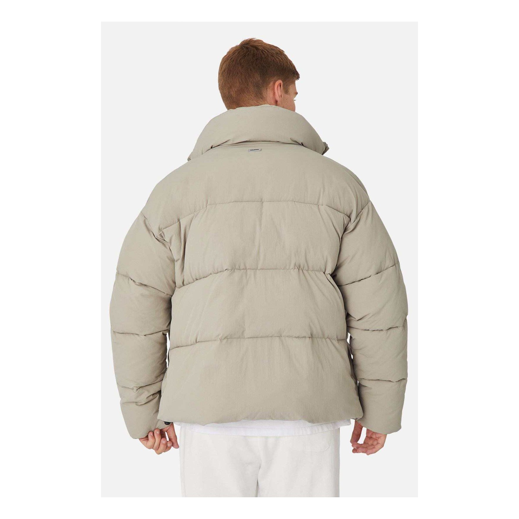 Fashion goose down feather shiny bubble men's puffer jacket