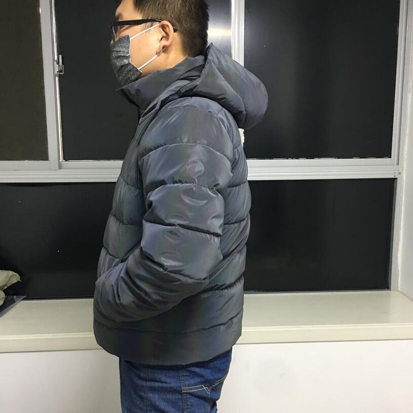 2024 New Design Custom Logo Printing Oversize Down Keep Warm Hooded Coats Winter Zip Up Men'S Jackets Thick Puffer Jacket