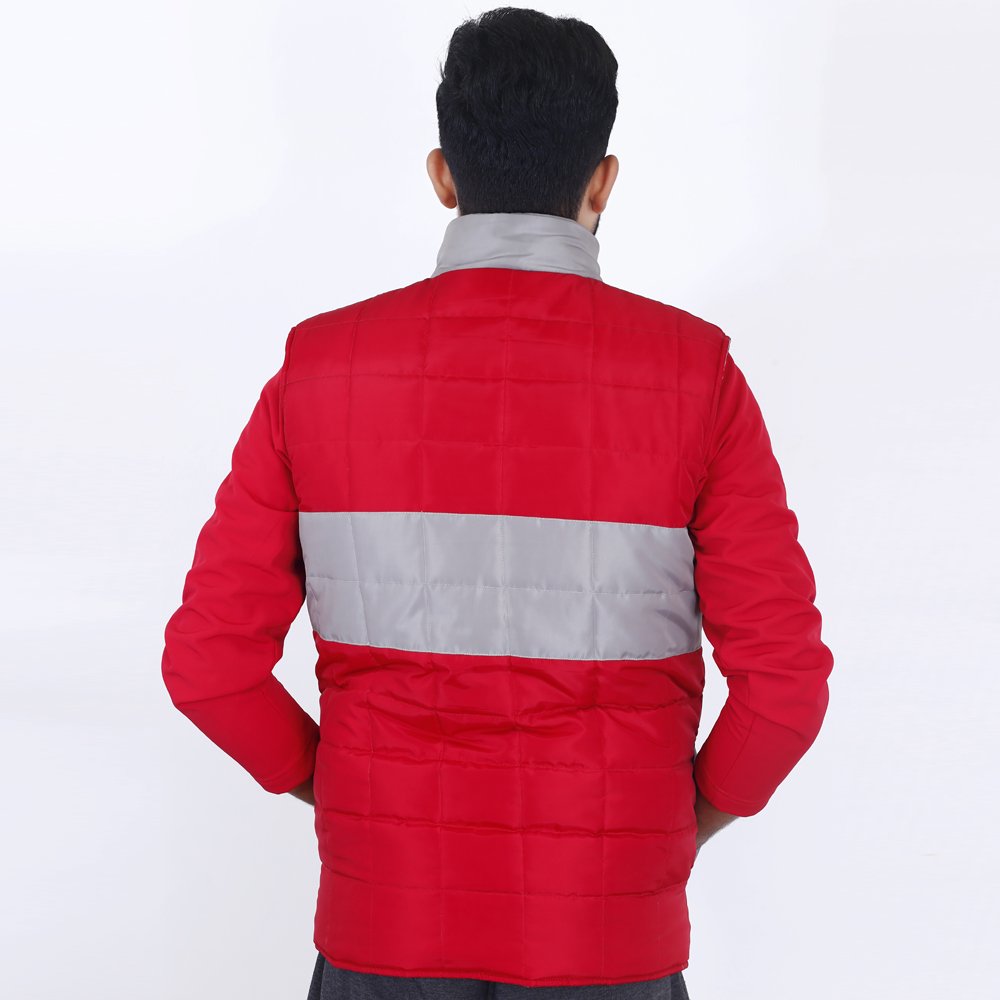 2024 Red and Grey Quilted Zip Up Sleeveless Puffer Jackets For Men With Custom Designs