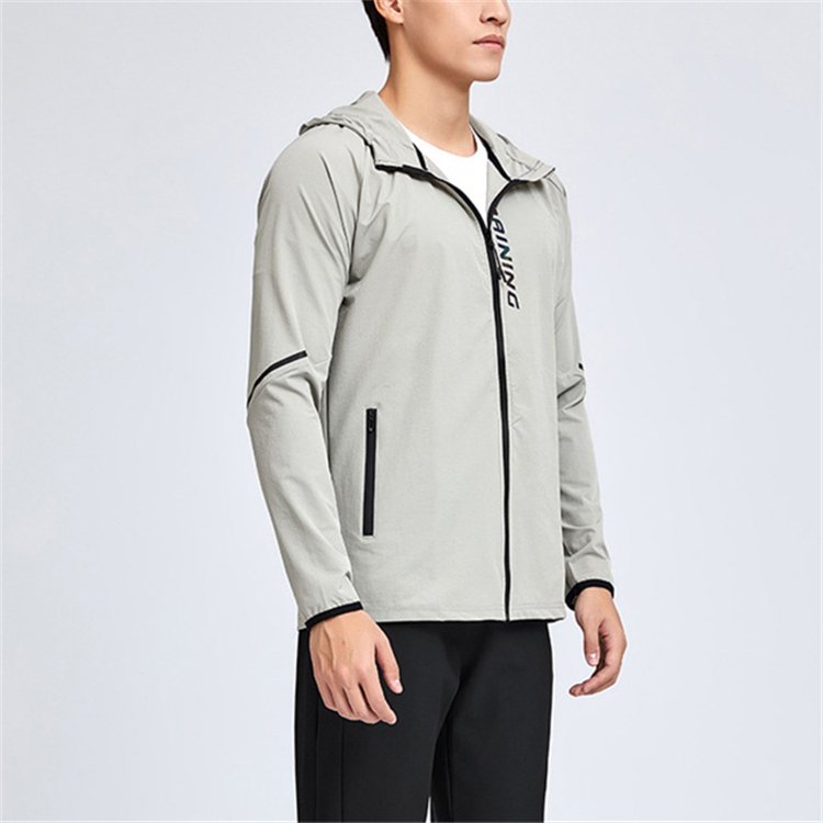 Custom your logo men solid color breathable sport long sleeve thin fabric jackets male fast dry oversizet outdoor men's jacket