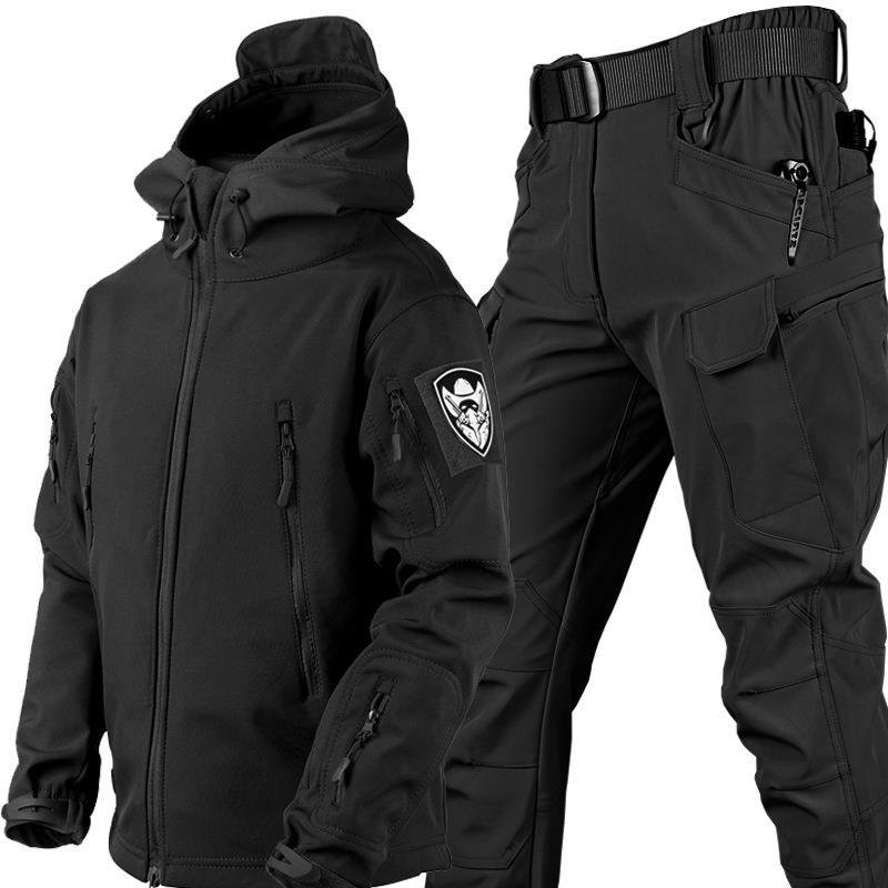 Lightweight Men's Urban Tactical Soft Shell Jacket Sharkskin Windproof Waterproof Outdoor Warm Camouflage Velvet Thickened