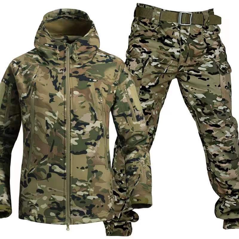 Lightweight Men's Urban Tactical Soft Shell Jacket Sharkskin Windproof Waterproof Outdoor Warm Camouflage Velvet Thickened
