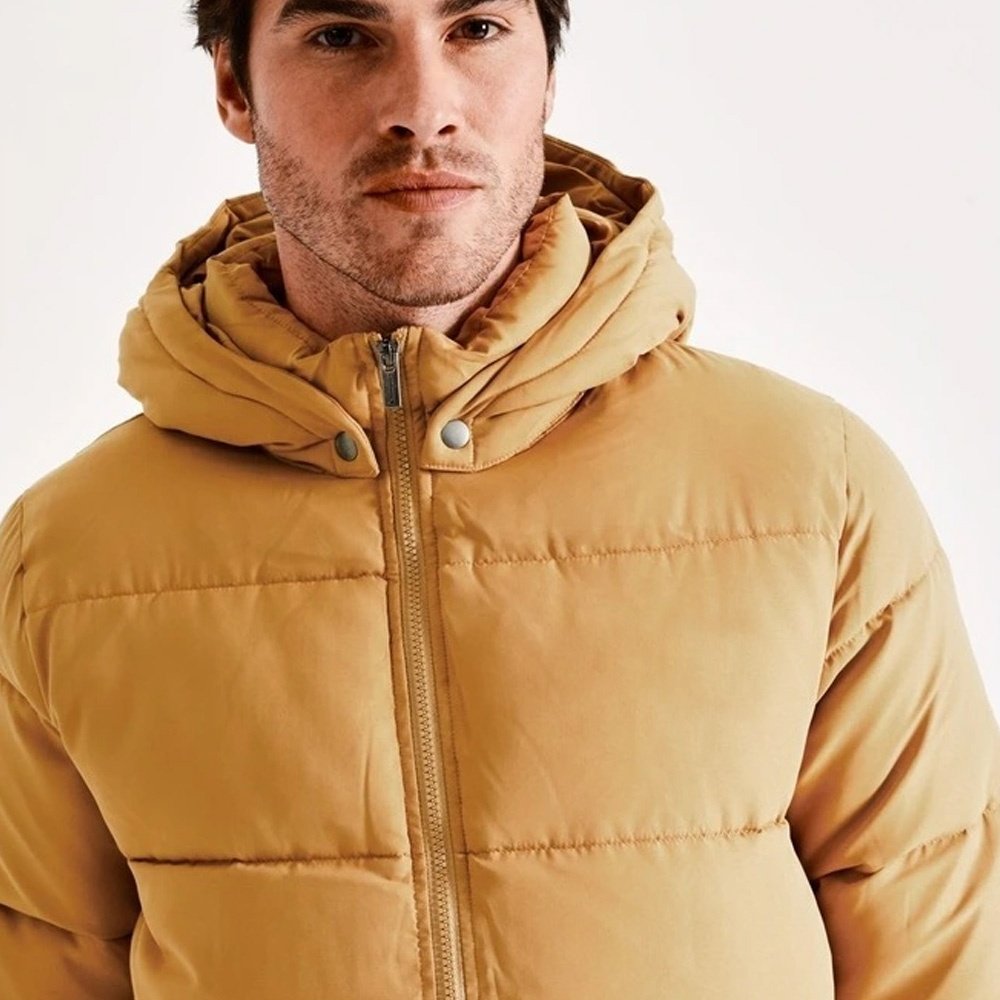 Custom Men's Puffer Jacket with New Design for Wholesale Personalised Logo Puffer Jackets For Men with Customised Design