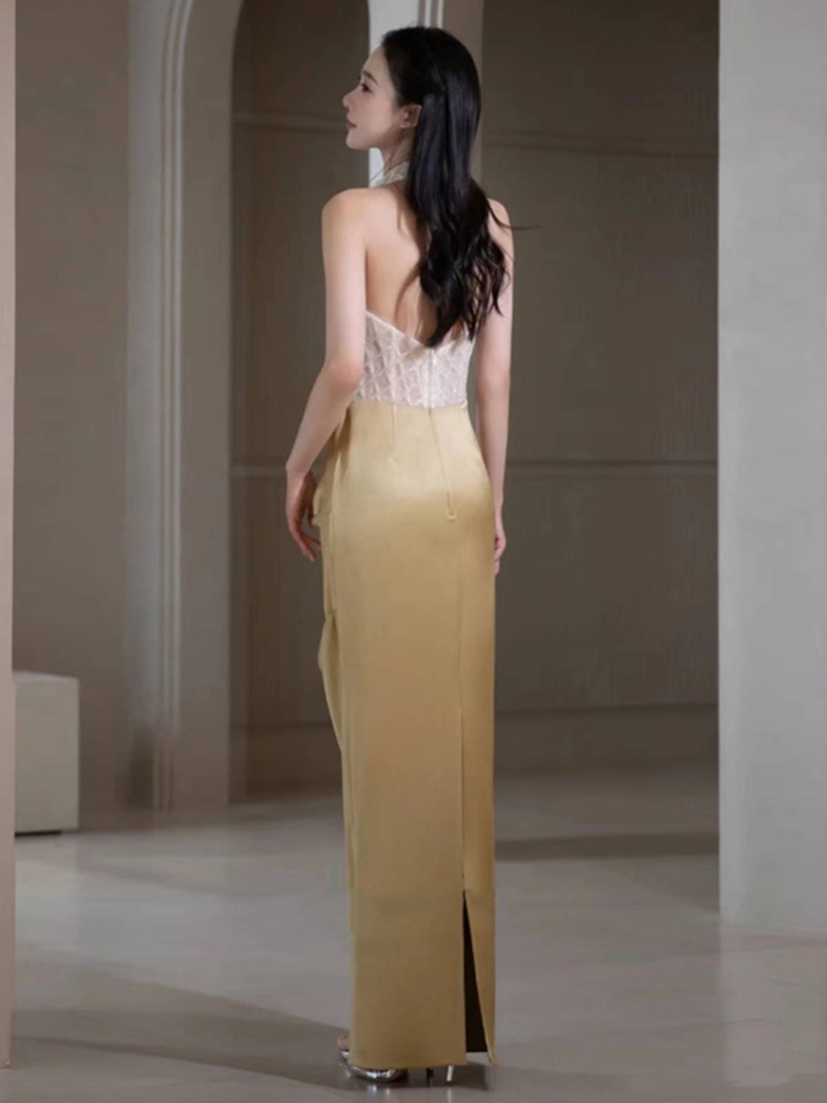Retro V -neck Fish Tail Long Skirt Tempered Wading Services