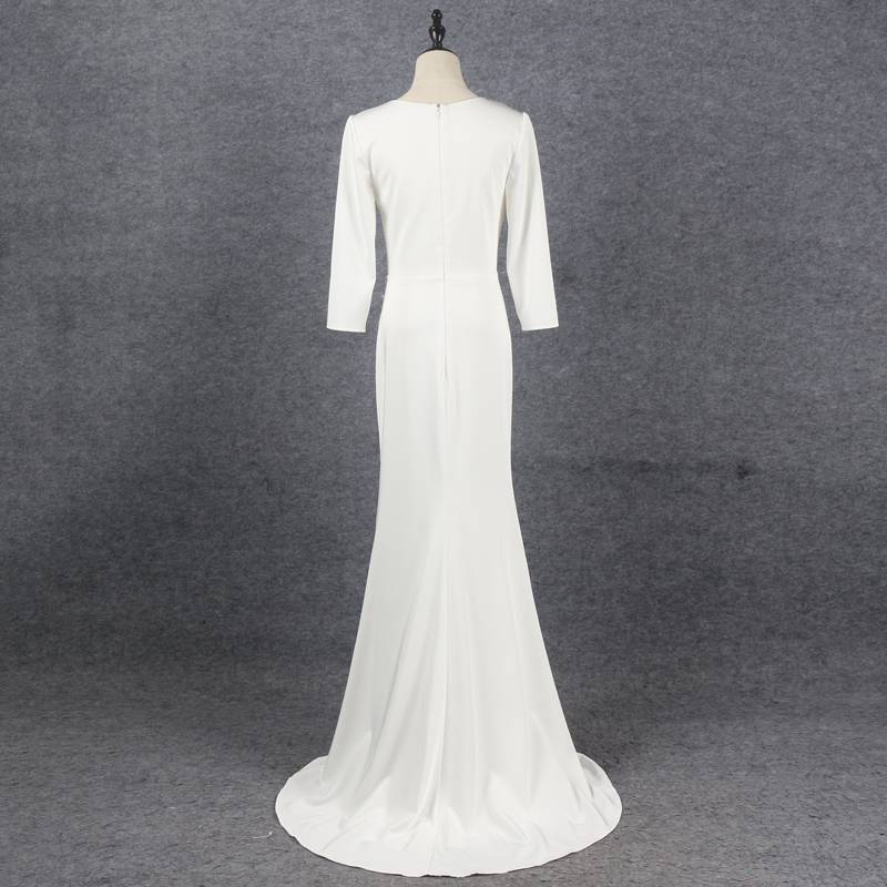 Evening dresses, waist, fishtail host annual meeting performance service