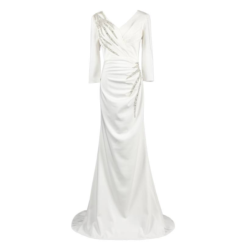 Evening dresses, waist, fishtail host annual meeting performance service